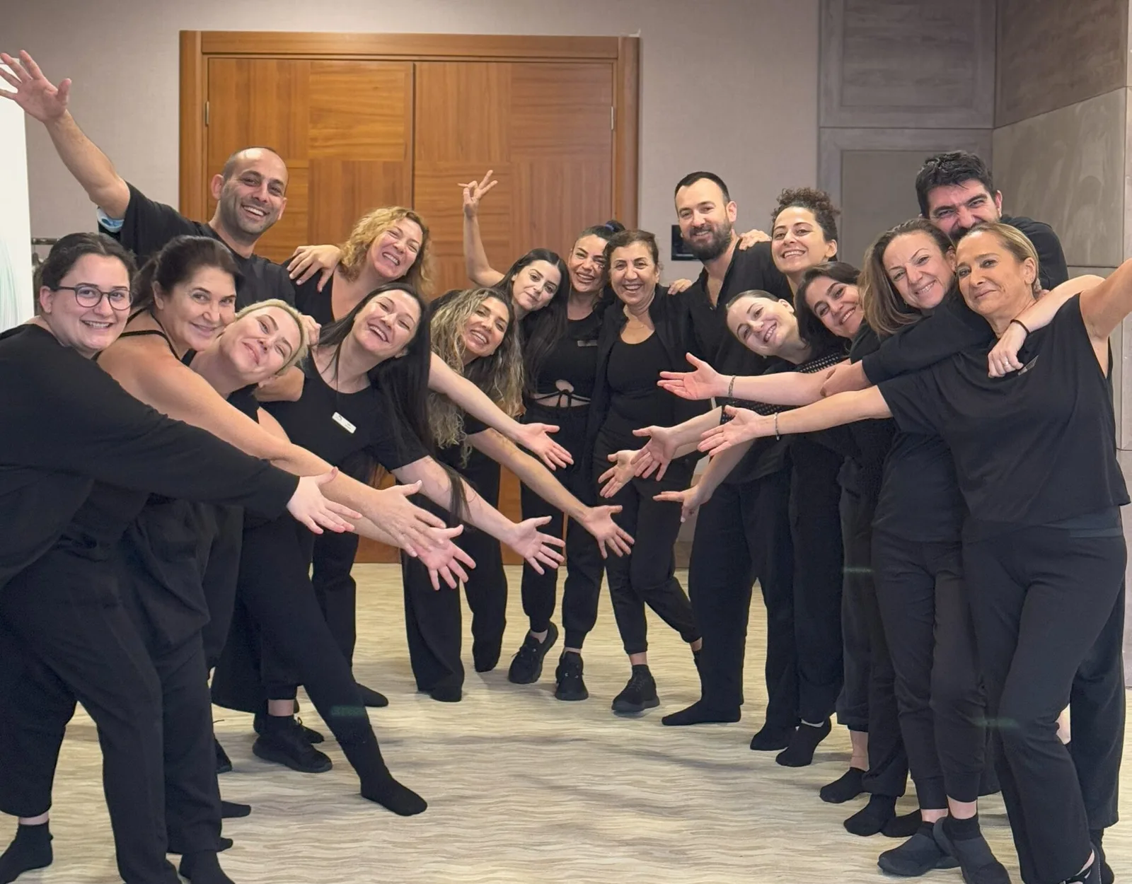 Hisset Nefes ve Yaşam topluluğu bir grup çalışmasının ardından